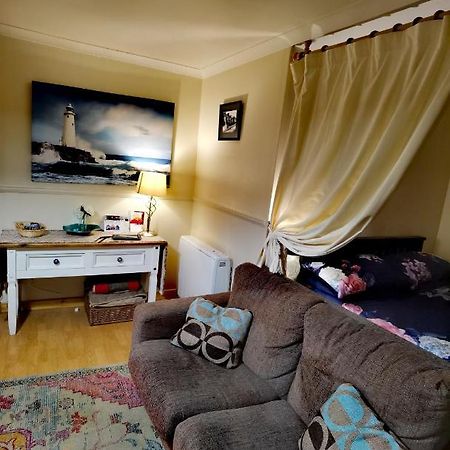 Studio In The Heart Of Kirkwall Or00239F Orkney Exteriör bild